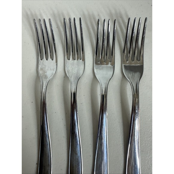 Tramontina NSF 1020 Dinner Fork Outlined Stainless Steel Flatware Brazil Set 4 - Picture 5 of 6